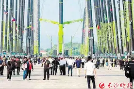 中联智慧产业城起重机械园区开园，展现“长沙制造”向“长沙智造”升级转型的澎湃力量图片