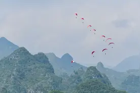 “喀斯特王国”贵州掀起户外运动热图片