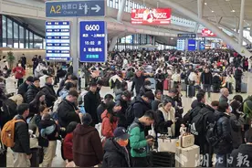 武汉成全国铁路旅客出发和到达十大热门城市之一图片