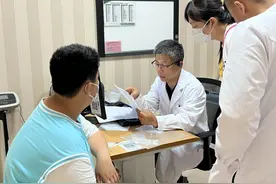 写给张鹏医生：4个月减重40多斤，世界也变得美好啦｜致敬第七个中国医师节·健康中国 你我同行图片