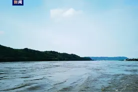 水位陡涨5.36米！三年来最大洪峰将过境宜宾图片