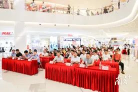 全民反诈，您我同行！嘉禾街开展“反诈骗 懂防范”宣传活动图片