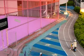 行走人民之城③｜“火烈鸟”唤醒灰色沉睡空间 家门口有了“四象限”好去处图片