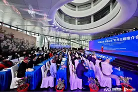 广州年花市场90%牡丹来自菏泽，今年15万盆花将香满羊城图片