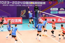 2023-24赛季女排超级联赛 北京队主场3比1胜福建队图片