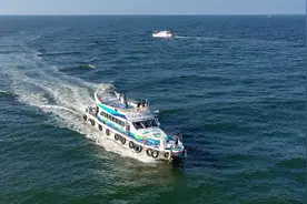 “刘公岛—小石岛”航线顺利完成首航试运营图片