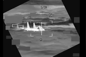 B-52夜闯南海，美“印太司令部”再炒作我战机“危险拦截”图片
