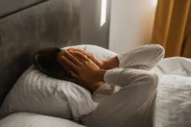 耳鸣不断、眼睛红肿、晚上睡不好，病根竟然在这里图片