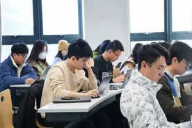 北京大学2025年春季学期正式开学图片