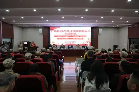 江西广昌：欢送40余名新兵入伍图片