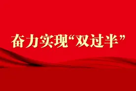 手机定飞行套装，无人机送咖啡，多种低空经济应用场景在武汉展现图片