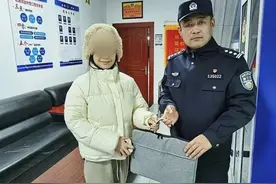龙警故事丨机场里，丢失的公文包找到了图片