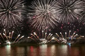 图集｜2024汕头市迎春大型焰火晚【相见岭南春·请到广东过大年】图片