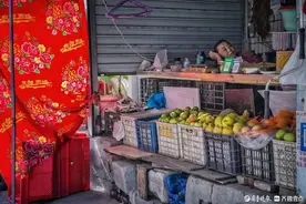 俞见|路边杂货店图片