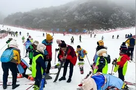 重庆南川：学生研学乐享“热雪沸腾” 四季布局唱响金山欢歌图片