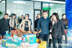 首批千余种产品上架 武汉市蔡甸区直播电商孵化基地正式启动运营图片