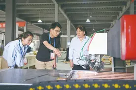 优化营商环境，多地持续“加码”图片
