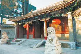 校园里的百年遗产图片