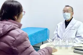 胡大一来汉坐诊，妙手解“心”忧 “双心”护健康图片