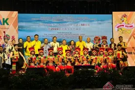 云南歌舞亮相马来西亚图片