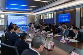 全国首创e-Flash放疗设备启动临床试验 有望“秒杀”癌细胞图片