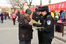山东省滨海公安局高萍：我要循着自己的方向踏踏实实走下去图片