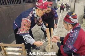 凯里：非遗苗绣引领旅游热潮，村T舞台开辟致富新途径图片