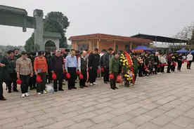 铭记历史缅怀英烈，长沙市退役军人事务局组织烈士亲属赴广西祭扫图片