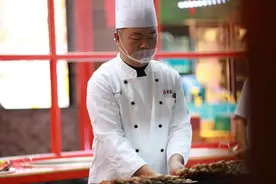 凡人微光丨 吉建安：做商洛地道美食的推广者图片