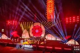 唱着情歌去大理 | 这块多元文化滋养的音乐乐土，名字叫大理！图片