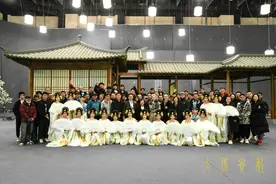 《大唐贵妃》杀青，首部AI与京剧相结合的戏曲电影图片