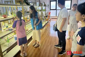 中韩街道相继开展垃圾分类多项活动，增强居民的垃圾分类意识图片