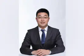 75后张辉已任北大经济学院院长，接替董志勇图片
