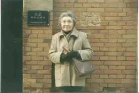 【三八节特辑】她是《呼啸山庄》的翻译者 也是巴金“先生”多年文化挚友‖韦泱图片