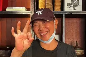 央视蛇年春晚等着你！麦子阿姨收到“看春晚”邀请函图片