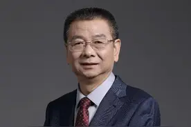 与其打针吃药，不如顺手拍拍你身上的这些“长寿机关”图片