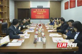 湖南工业大学校领导带队赴国防科技大学图书馆调研图片
