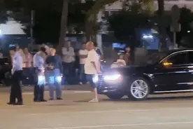 海口一路段发生车祸！七旬老人被撞身亡图片