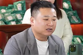 千万粉丝网红“大P百姓家”做客蕲春图片