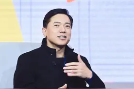 李彦宏：卷AI原生应用才有价值，百模大战是资源浪费图片
