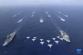 辽宁舰编队完成远海实战化训练图片
