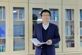 王树国卸任西安交大校长，张立群接任图片