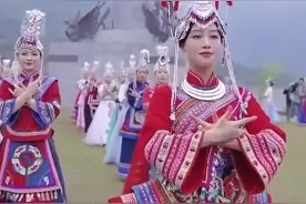 蓝盈莹带领畲族文化火出圈 网友直呼：这简直是民族风穿搭天花板图片