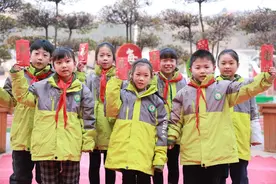 河南灵宝：春天再出发 花样迎接开学季图片