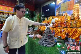 （八闽千姿）“摆塔”迎中秋  两岸同节俗图片