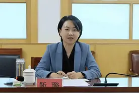 “80”后清华女博士靳璐，再添新职图片