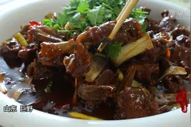 千城百县看中国︱食鲁味：新派烧羊肉图片