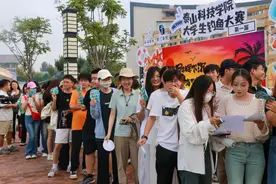 泰山科技学院第一届钓鱼大赛顺利举办图片
