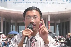 郭有才爆红背后:是资本选中了他，还是草根励志共鸣了你图片