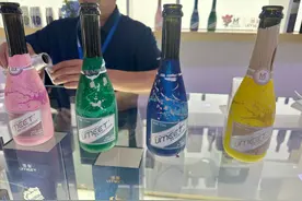 年轻化、全国化仍在继续，酒业大公司如何突破行业低谷｜上海酒博会观察图片